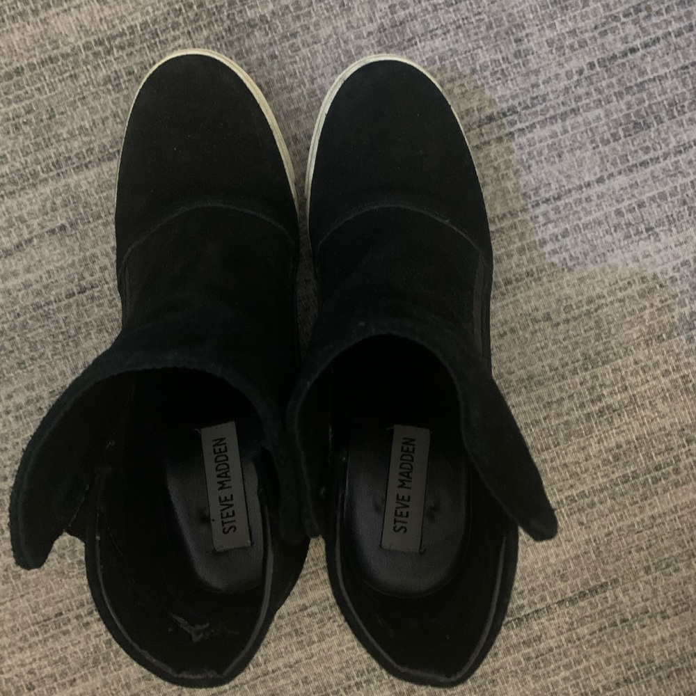 Steve Madden hidden heel shoes. Good condition. - Picture 7 of 8